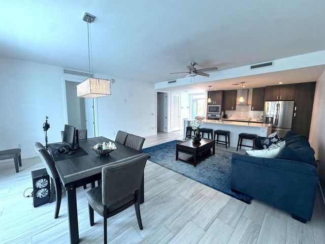 1 S Palmway 204, Lake Worth Beach, FL 33460