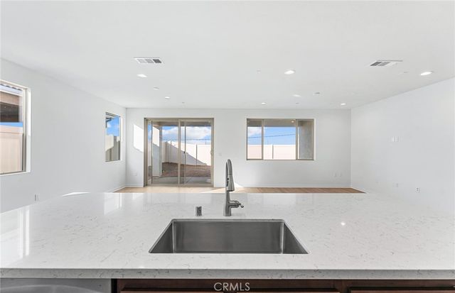 25328 Violane Drive, Menifee, CA 92585