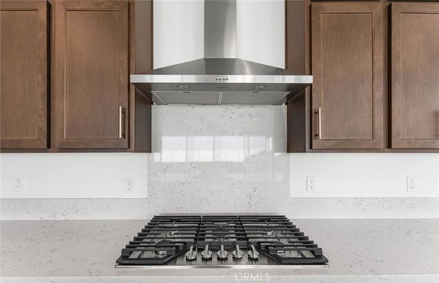 25328 Violane Drive, Menifee, CA 92585