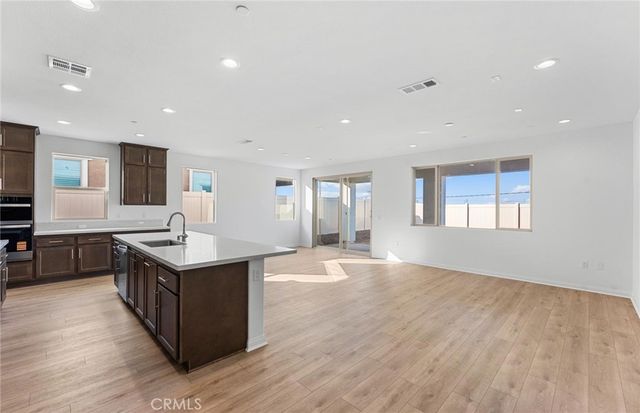 25328 Violane Drive, Menifee, CA 92585