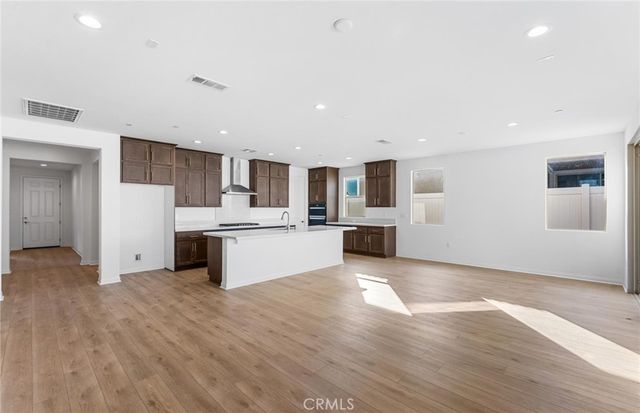 25328 Violane Drive, Menifee, CA 92585