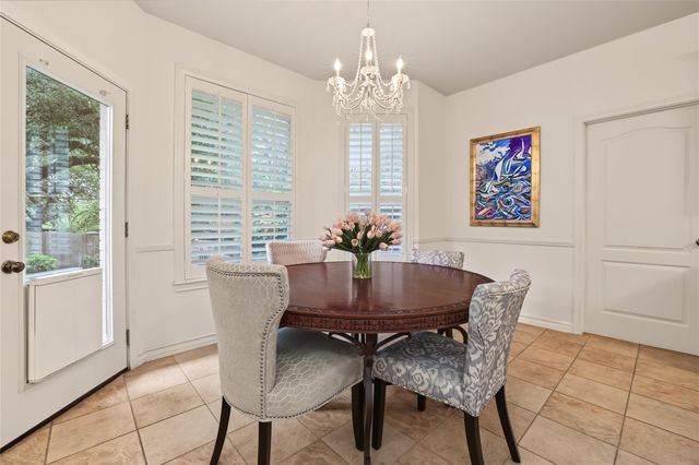 842 Sunfish ST, Lakeway, TX 78734
