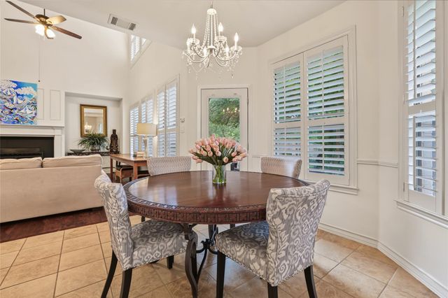 842 Sunfish ST, Lakeway, TX 78734