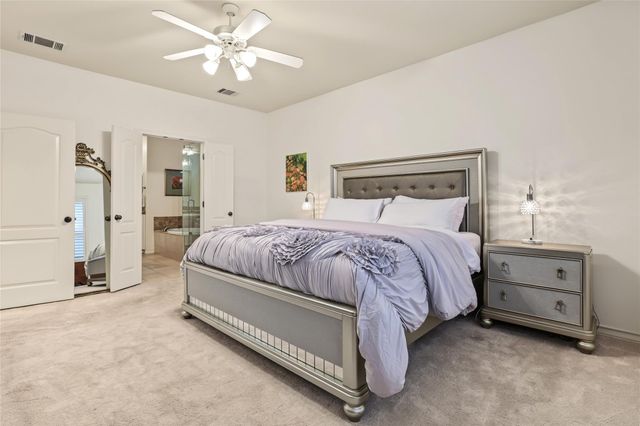 842 Sunfish ST, Lakeway, TX 78734