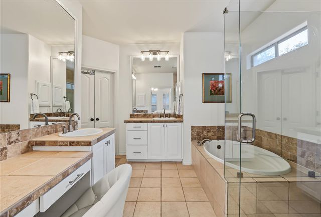 842 Sunfish ST, Lakeway, TX 78734