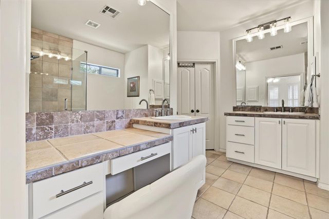 842 Sunfish ST, Lakeway, TX 78734