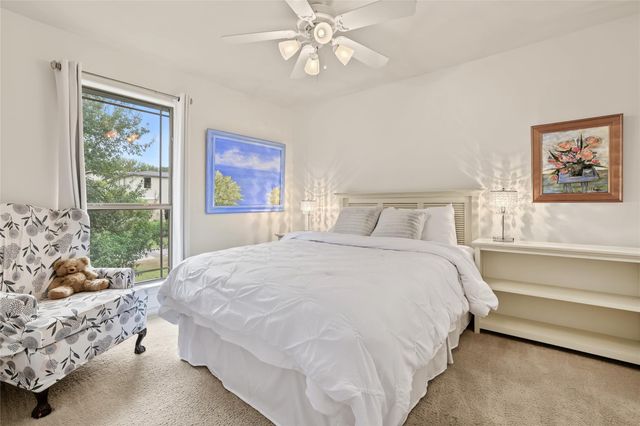 842 Sunfish ST, Lakeway, TX 78734