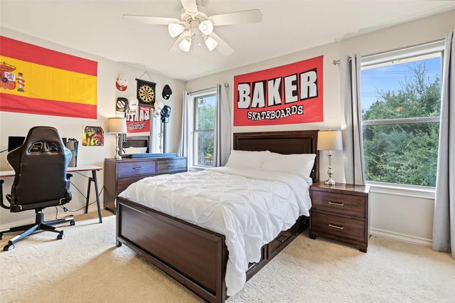 842 Sunfish ST, Lakeway, TX 78734