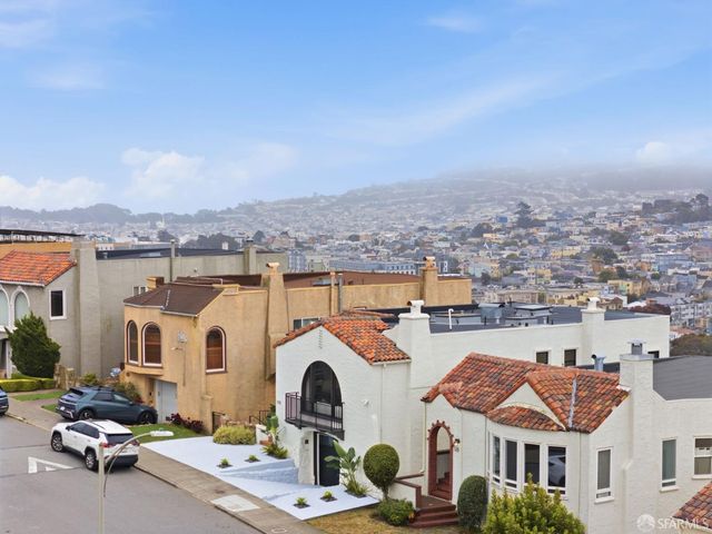 115 Upland Drive, San Francisco, CA 94127