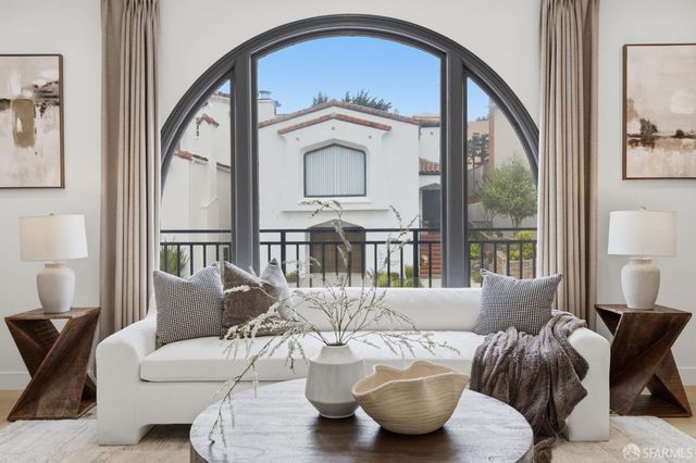 115 Upland Drive, San Francisco, CA 94127