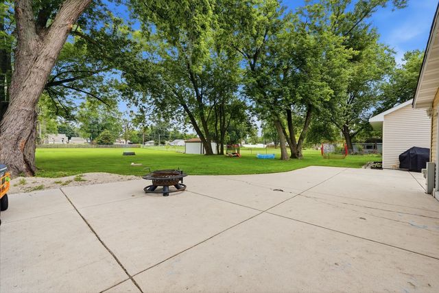 816 Ogden Road, New Lenox, IL 60451