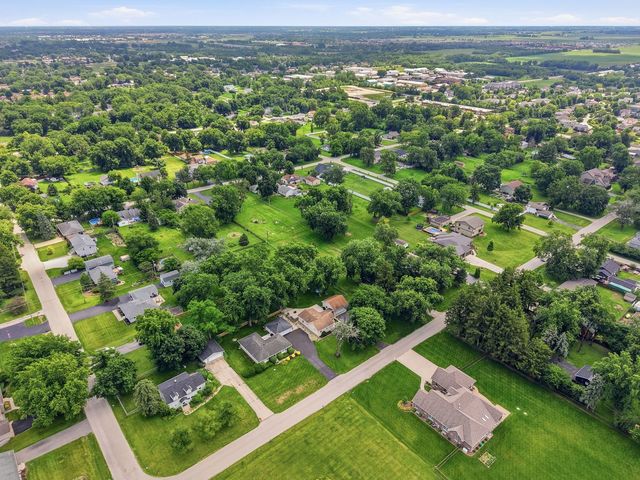 816 Ogden Road, New Lenox, IL 60451