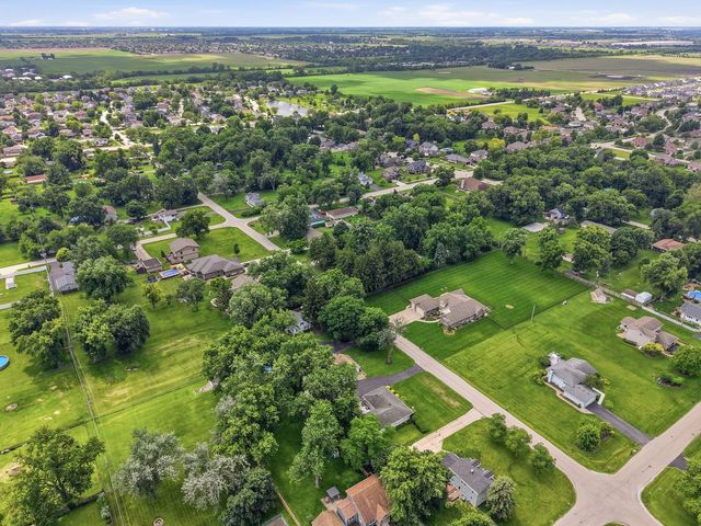 816 Ogden Road, New Lenox, IL 60451