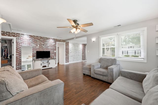 816 Ogden Road, New Lenox, IL 60451