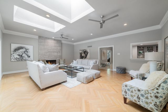 7031 Chipperton Drive, Dallas, TX 75225