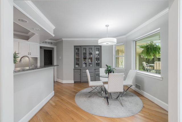 7031 Chipperton Drive, Dallas, TX 75225