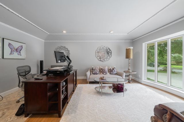 7031 Chipperton Drive, Dallas, TX 75225