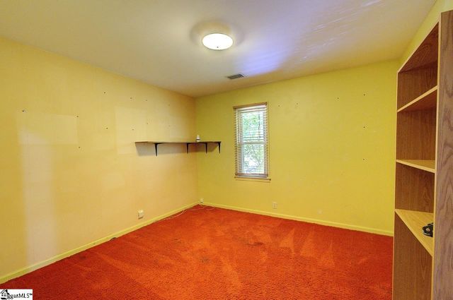 1206 Lakeview Drive, Greenville, SC 29611