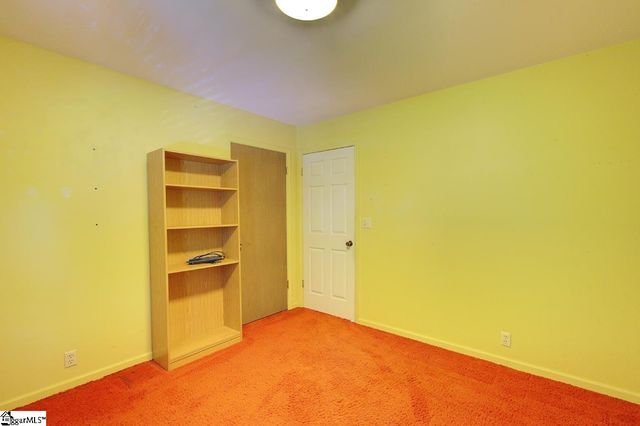 1206 Lakeview Drive, Greenville, SC 29611