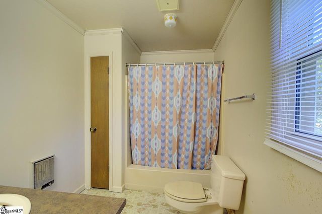 1206 Lakeview Drive, Greenville, SC 29611