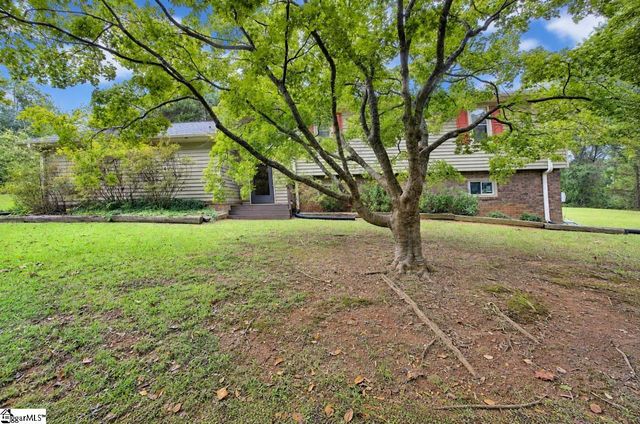 1206 Lakeview Drive, Greenville, SC 29611