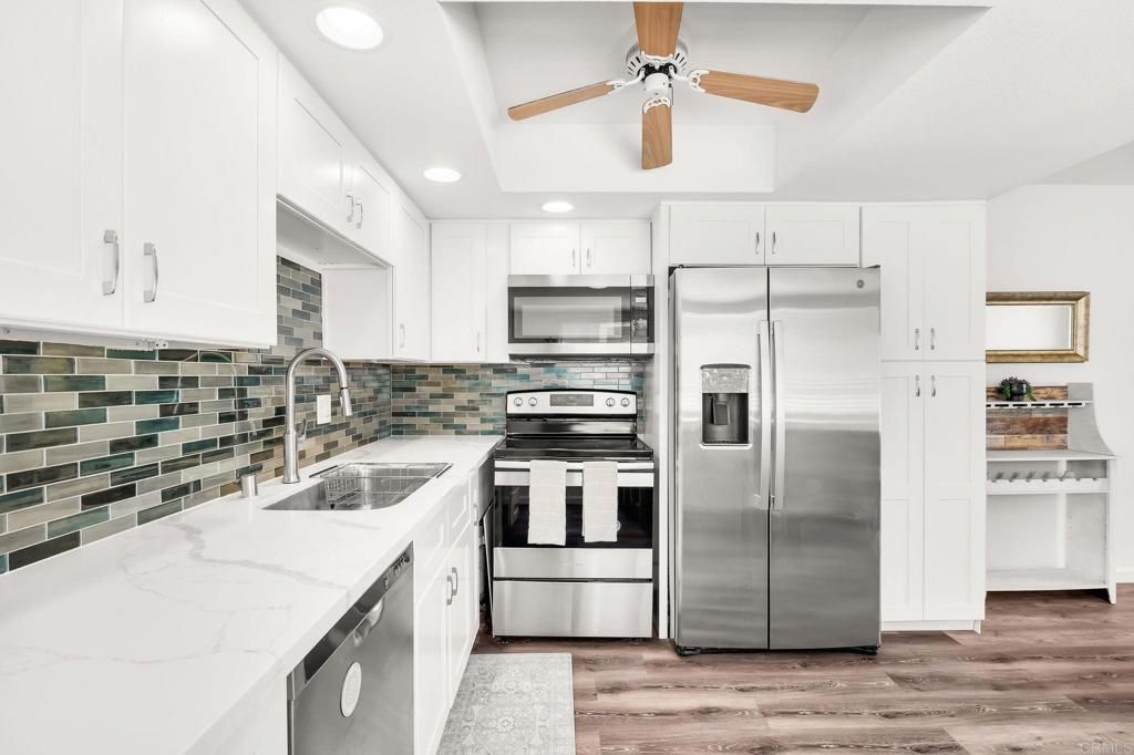27739 Mountain Meadow Road 8, Escondido, CA 92027 — exterior