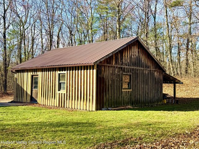 485 Potic Mountain Road, Catskill, NY 12414