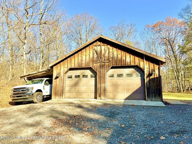 485 Potic Mountain Road, Catskill, NY 12414