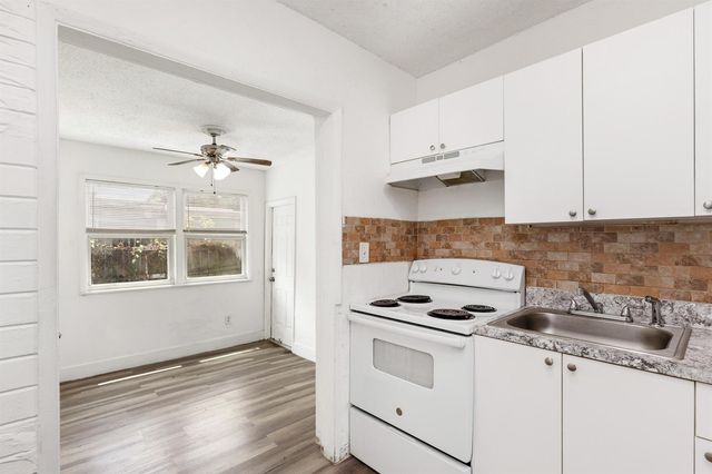 5521 SW 34th Street 1-2, Hollywood, FL 33023
