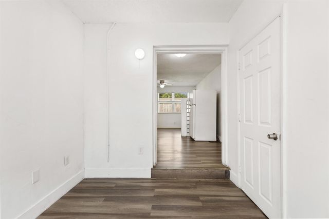5521 SW 34th Street 1-2, Hollywood, FL 33023