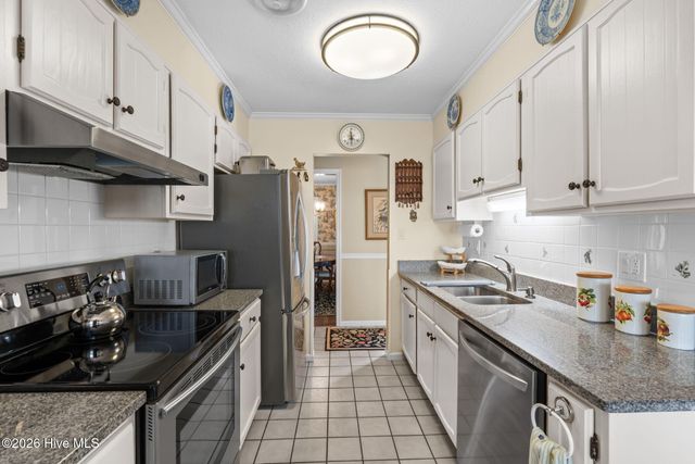 5 E Pine Court, Carolina Shores, NC 28467