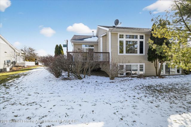 15060 Classic Drive, Bath, MI 48808