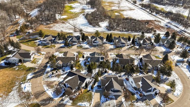 15060 Classic Drive, Bath, MI 48808