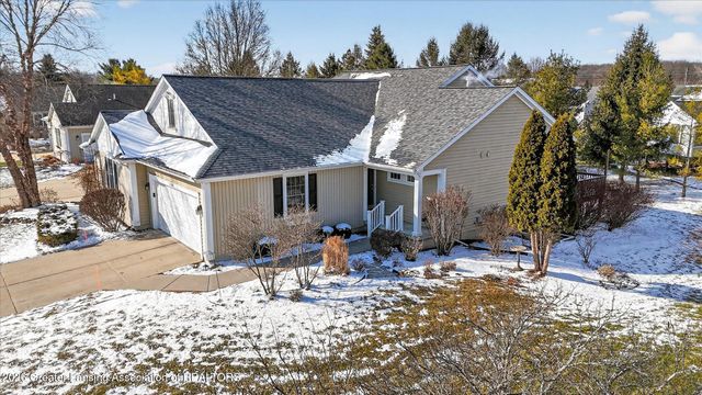 15060 Classic Drive, Bath, MI 48808