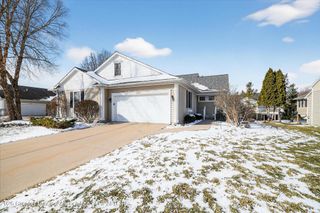 15060 Classic Drive, Bath, MI 48808