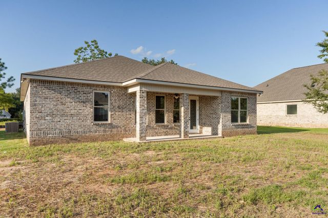 217 Farmland Circle, Perry, GA 31069