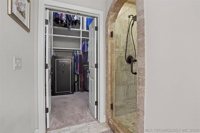 12122 S Granite Avenue E, Bixby, OK 74008