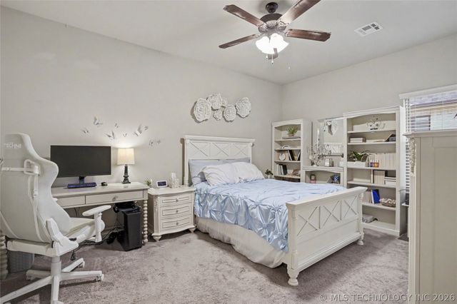 12122 S Granite Avenue E, Bixby, OK 74008