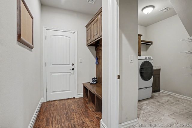 12122 S Granite Avenue E, Bixby, OK 74008