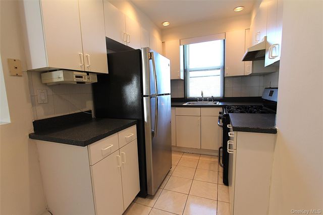 66-32 74th Street, Middle Village, NY 11379
