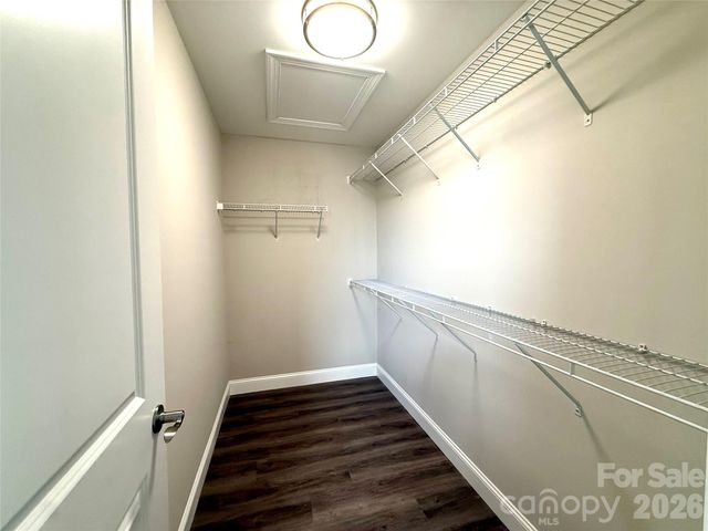 2636 2nd Street NE, Hickory, NC 28601