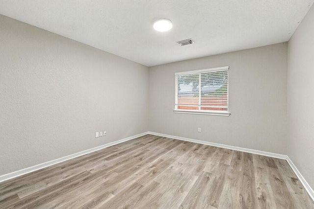 622 Oak Briar Drive, Kemah, TX 77565