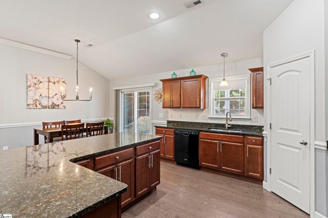 17 Robin Drive, Anderson, SC 29626