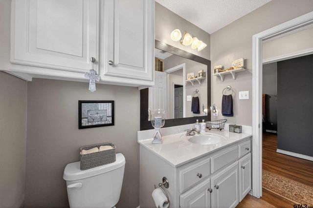 11853 CR 167, Tyler, TX 75703