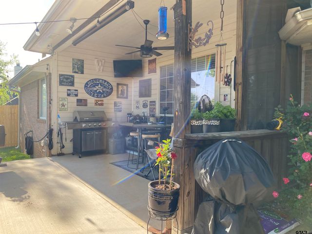 11853 CR 167, Tyler, TX 75703