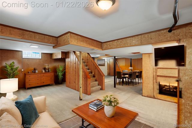 21741 Bournemouth Street, Harper Woods, MI 48225