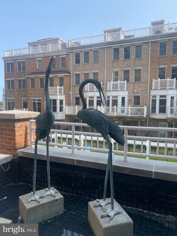 23 Pierside Dr Apt 309, Baltimore, MD 21230