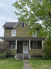 21 Germantown Road, Danbury, CT 06810