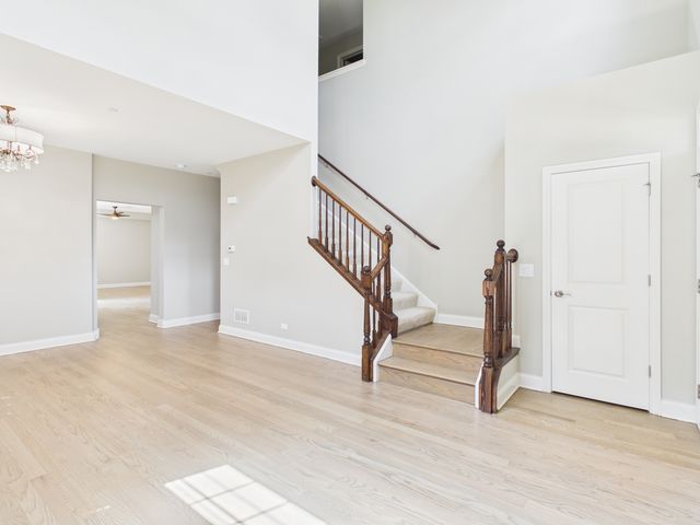 2010 Shermer Road, Glenview, IL 60026