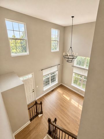 2010 Shermer Road, Glenview, IL 60026